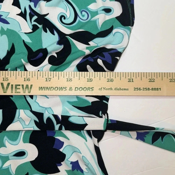 Apostrophe Petite Beautiful Green & Black Blouse - Picture 6 of 7